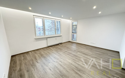 NA PREDAJ: Štýlový, kompletne zrekonštruovaný 3-izbový byt na ulici Vladimíra Clementisa – Trnava