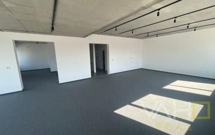 NOVÁ ADMINISTRATÍVNA BUDOVA s výborným napojením na diaľnicu, Zavarská ul. Trnava