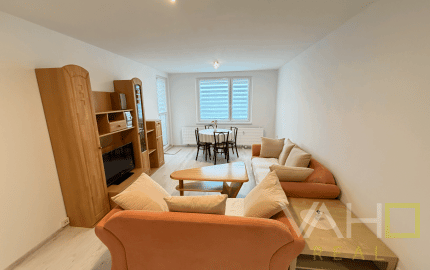 Prenájom moderného 3i bytu blízko centra, Hlboká ul., Trnava