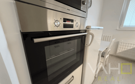 Prenájom moderného 3i bytu blízko centra, Hlboká ul., Trnava