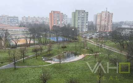 Prenájom moderného 3i bytu blízko centra, Hlboká ul., Trnava