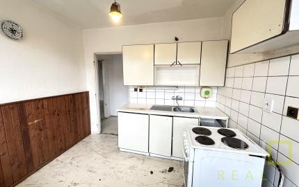 🔑 TOP PONUKA: NA PREDAJ! Obrovský Rodinný Dom so 100% Potenciálom v Seredi!