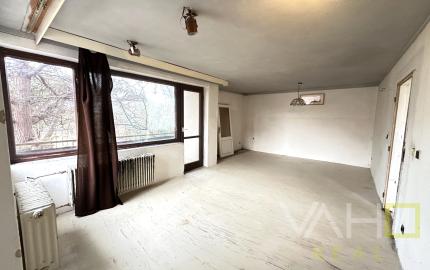 🔑 TOP PONUKA: NA PREDAJ! Obrovský Rodinný Dom so 100% Potenciálom v Seredi!