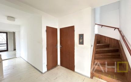 🔑 TOP PONUKA: NA PREDAJ! Obrovský Rodinný Dom so 100% Potenciálom v Seredi!