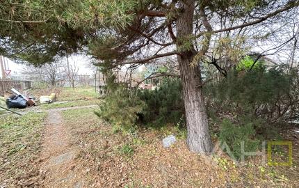 🔑 TOP PONUKA: NA PREDAJ! Obrovský Rodinný Dom so 100% Potenciálom v Seredi!