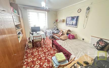 EXKLUZÍVNE!!! Na predaj 2.izb. byt, až 64,54m2, PARK. MIESTO, možnosť prerobiť na 3.izb. BYT