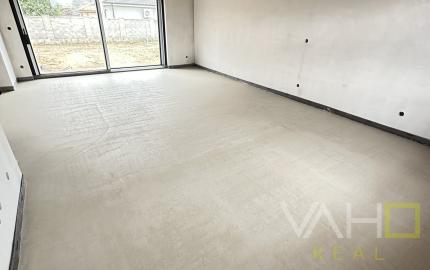 Moderná novostavba RD, pozemok 600m2, zastavaná plocha 179m2, garáž