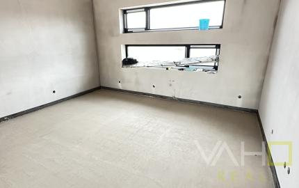 Moderná novostavba RD, pozemok 600m2, zastavaná plocha 179m2, garáž