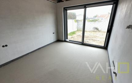 Moderná novostavba RD, pozemok 600m2, zastavaná plocha 179m2, garáž