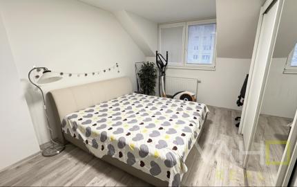 NA PREDAJ! 2-izbový byt v obľúbenej lokalite Vrbového