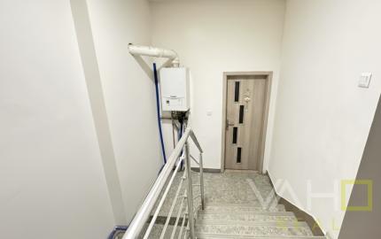 NA PREDAJ! 2-izbový byt v obľúbenej lokalite Vrbového