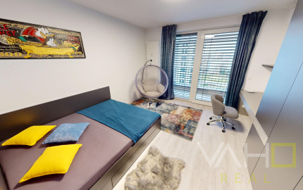 NA PREDAJ ! Luxusný 4 - izbový byt s neuveriteľnou 87m² terasou!
