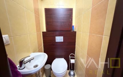 PREDAJ 3izb.byt s loggiou v Hlohovci