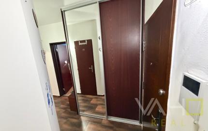 PREDAJ 3izb.byt s loggiou v Hlohovci