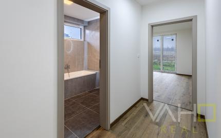 REZERVOVANÉ! Moderný 4-izbový bungalov v novej rezidenčnej štvrti – Nové Zámky