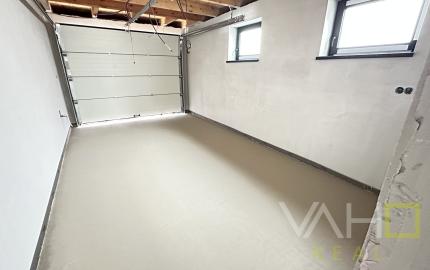 Moderná novostavba RD, pozemok 600m2, zastavaná plocha 179m2, garáž