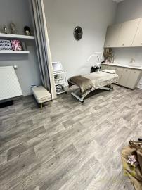 PREDAJ Luxusný obchodný priestor  – Bratislava Ružinov