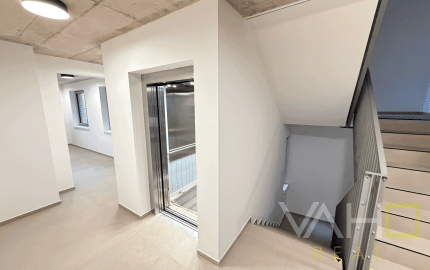 REZIDENCIA HVIEZDOSLAVOVA!! EXKLUZÍVNE IBA u NÁS!! BÝVAJTE V SRDCI TRNAVY