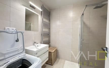 NA PRENÁJOM! Štýlové bývanie s parkovacím miestom, Biely Kostol