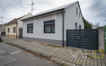 Samostatne stojaci 4i. RD, pozemok 683m2, časť Tulipán, Trnava