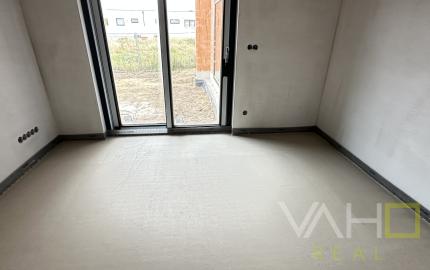 Moderná novostavba RD, pozemok 600m2, zastavaná plocha 179m2, garáž