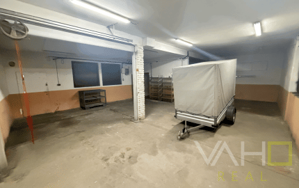 Garáž na podnikanie v areály TAZ, Trnava