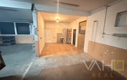 Garáž na podnikanie v areály TAZ, Trnava