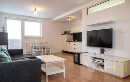 Rezervované!!! Na predaj 3izb. BYT, 66m2, park. miesto, Okružná ulica, 15r. bytový dom