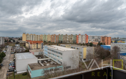 Rezervované!!! Na predaj 3izb. BYT, 66m2, park. miesto, Okružná ulica, 15r. bytový dom