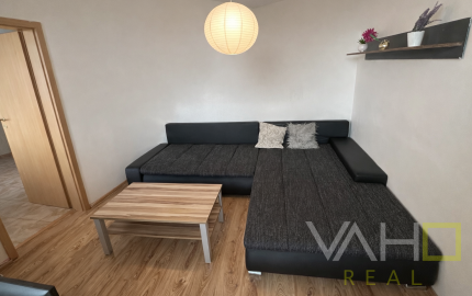 NA PREDAJ! 2-izbový byt, hotová investícia s nájomníkmi, Koniarekova