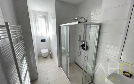 LUXUSNÝ 2 izb. byt s výmerou 4 izb. bytu, výmera aż 84m2, terasa, centrum mesta, Zelený Kríček, Trnava