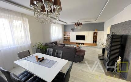 LUXUSNÝ 2 izb. byt s výmerou 4 izb. bytu, výmera aż 84m2, terasa, centrum mesta, Zelený Kríček, Trnava