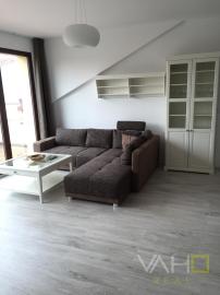 Veľmi pekný, štýlovo zariadený 2izb. byt na 3NP. v centre Trnavy - PRENÁJOM