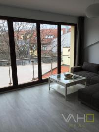 Veľmi pekný, štýlovo zariadený 2izb. byt na 3NP. v centre Trnavy - PRENÁJOM