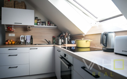 5-izbový tehlový byt s terasou v centre mesta Kapitulská ul., Trnava