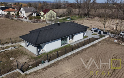 Moderný nadštandardný rodinný dom v tichej lokalite