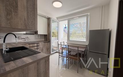 KRÁSNY VÝHĽAD - 3i byt v blízkosti centra Trnavy