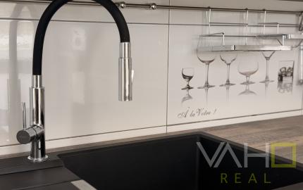 KRÁSNY VÝHĽAD - 3i byt v blízkosti centra Trnavy