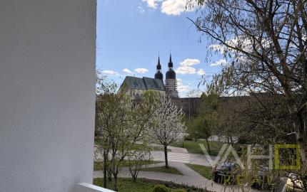 KRÁSNY VÝHĽAD - 3i byt v blízkosti centra Trnavy