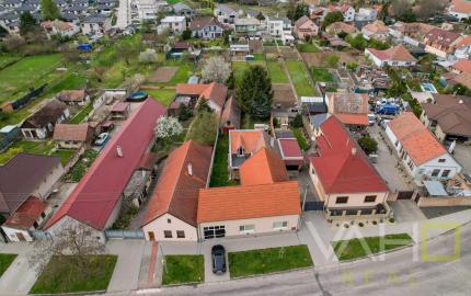 PRIESTRANNÝ 5-IZBOVÝ DOM NA VEĽKOM POZEMKU (1 142 m²) S OBROVSKÝM POTENCIÁLOM | Križovany nad Dudváhom