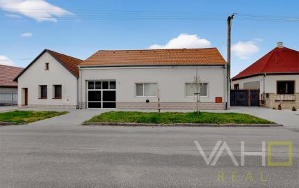 PRIESTRANNÝ 5-IZBOVÝ DOM NA VEĽKOM POZEMKU (1 142 m²) S OBROVSKÝM POTENCIÁLOM | Križovany nad Dudváhom