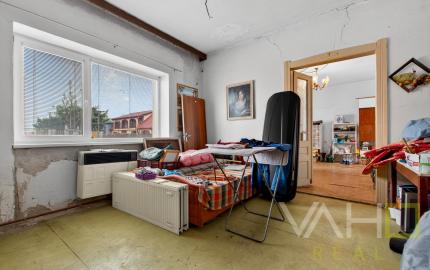 PRIESTRANNÝ 5-IZBOVÝ DOM NA VEĽKOM POZEMKU (1 142 m²) S OBROVSKÝM POTENCIÁLOM | Križovany nad Dudváhom