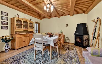 PRIESTRANNÝ 5-IZBOVÝ DOM NA VEĽKOM POZEMKU (1 142 m²) S OBROVSKÝM POTENCIÁLOM | Križovany nad Dudváhom