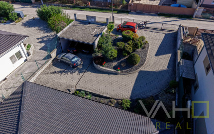 4-izb. rodinný dom Malženice: Nízkoenergetický komfort s bazénom