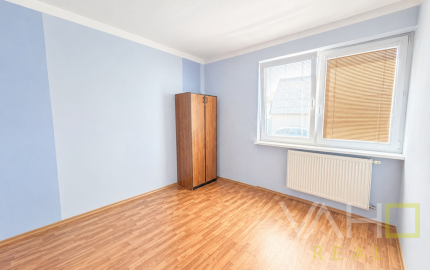 🏡NA PREDAJ-INVESTIČNÁ NEHNUTEĽNOSŤ S FUNGUJÚCIM PRENÁJMOM, Trebatice