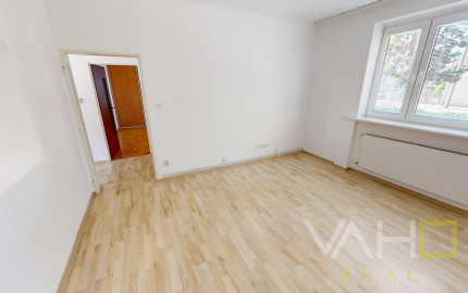 Rezervované!!! RD na predaj, lokalita Kopánka, ul. Jána Hlubíka, pozemok 258m2, úžitková plocha 120m2, pivnica, 3D obhliadka