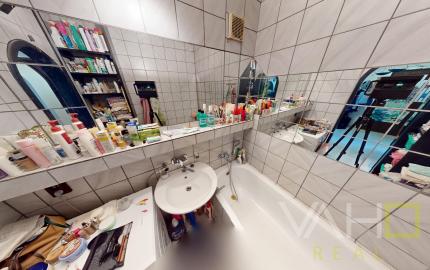 Exkluzívne!! NA PREDAJ 3izb. BYT, 70m2, Devínska Nová Ves,  čiastočná rekonštrukcia, 3D