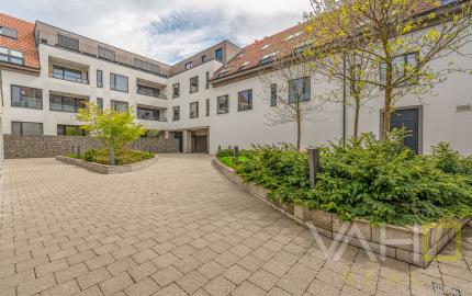 KRÁSNE PRIESTORY, výmera 162,22m2, reštaurácia-bar(alebo iné využitie)  Trnava, ul. Štefánikova