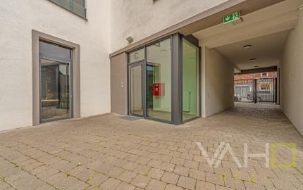 KRÁSNE PRIESTORY, výmera 162,22m2, reštaurácia-bar(alebo iné využitie)  Trnava, ul. Štefánikova