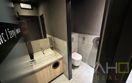 KRÁSNE PRIESTORY, výmera 162,22m2, reštaurácia-bar(alebo iné využitie)  Trnava, ul. Štefánikova